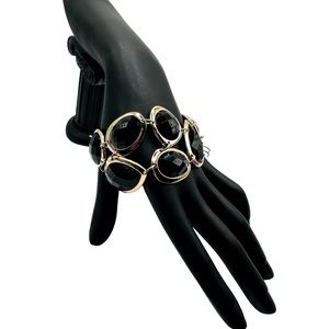 TRACI LYNN FASHION JEWELRY Galore Bracelet. Beautiful 😻